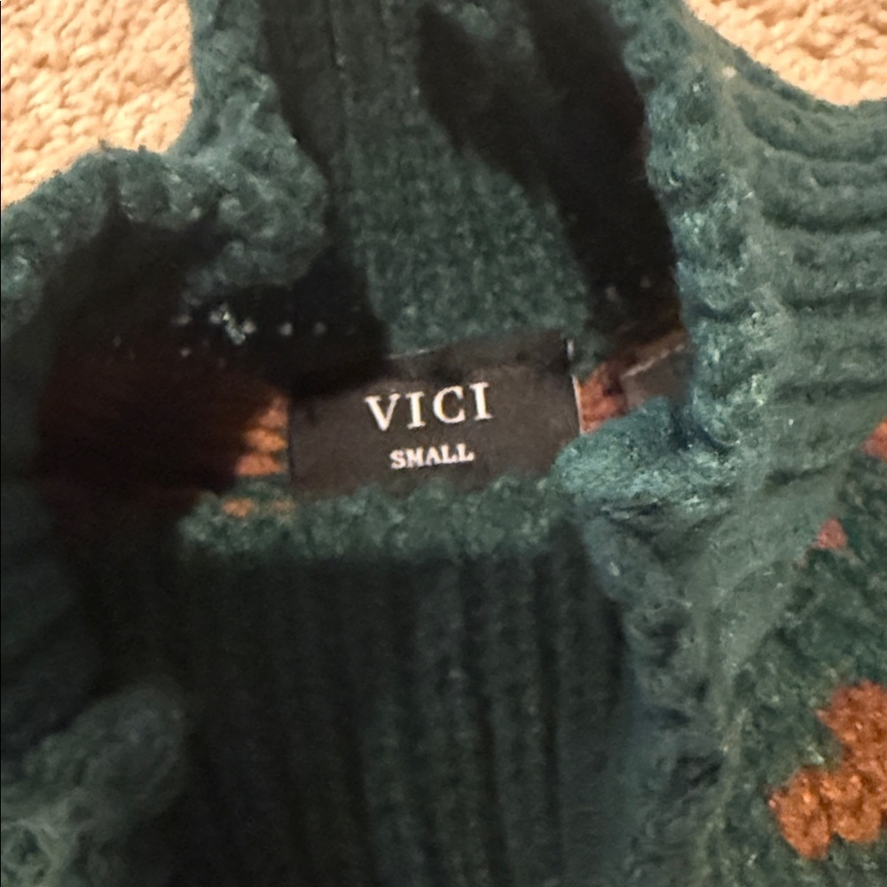 Green and Brown Patterned Women's Sweater - Picture 2 of 6